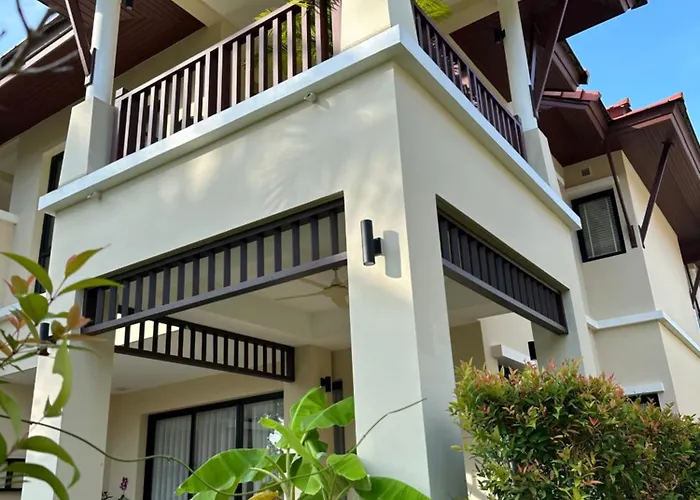 Phuket 2-Bedrooms 403M2 Private Poolside Xl-Family Villa